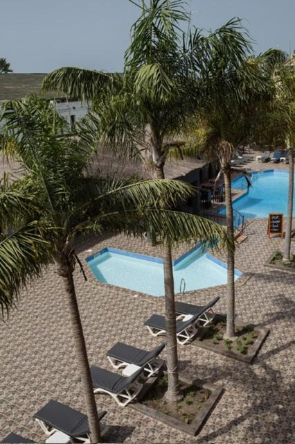 Seaview Gardens Hotel Kololi Exteriör bild
