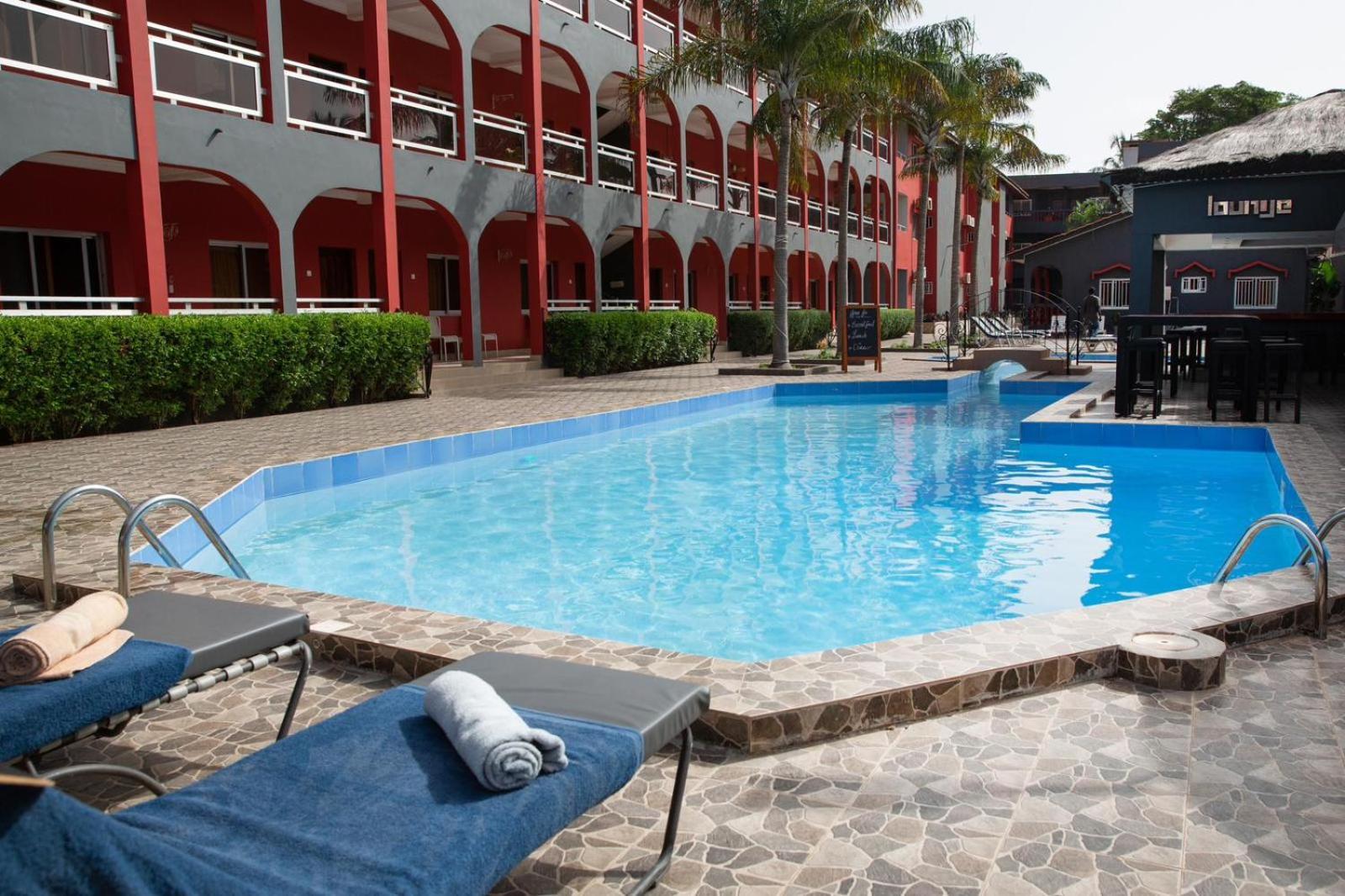 Seaview Gardens Hotel Kololi Exteriör bild