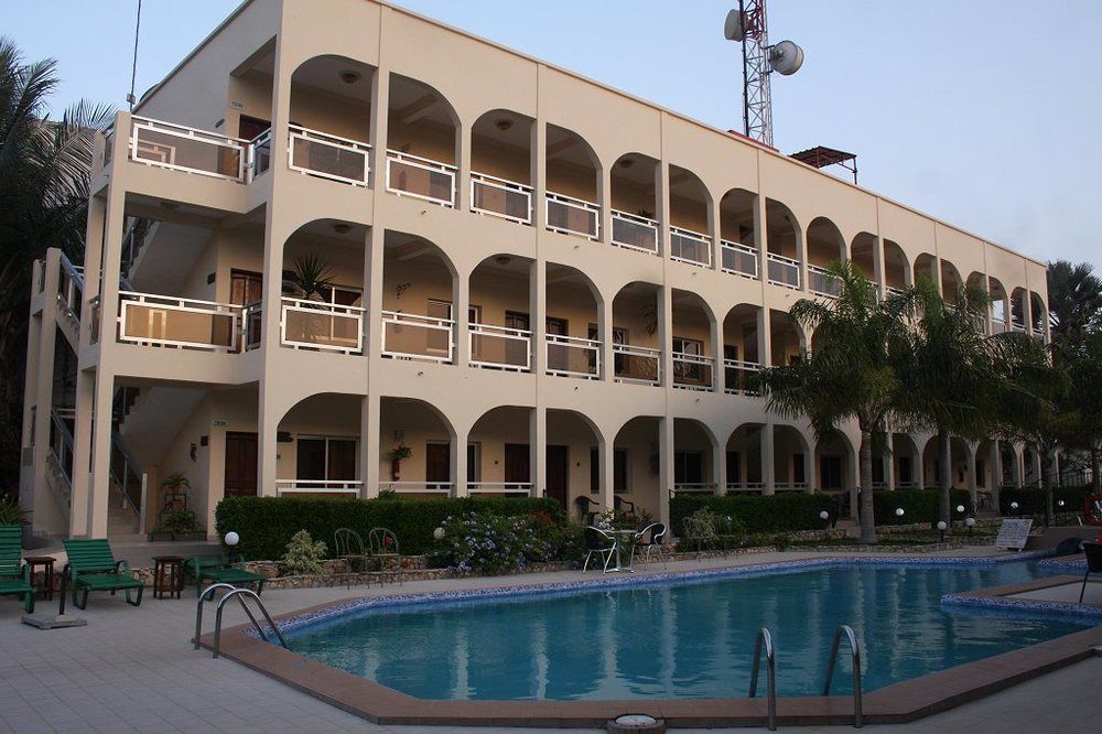 Seaview Gardens Hotel Kololi Exteriör bild
